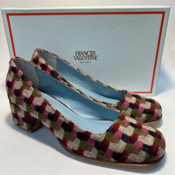 NWB Sz. 7B Frances Valentine Doll Pump in Basketweave Pink and Green - Picture 1 of 12